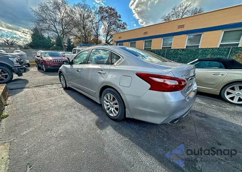 2017 Nissan Altima 2.5 from USA, damaged, VIN 1N4AL3AP3HN329806